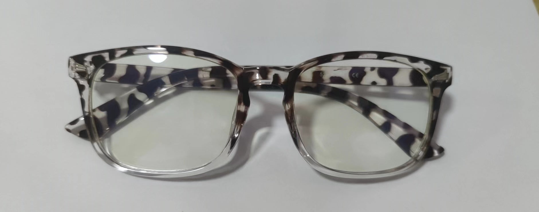 Anti-blue light glasses