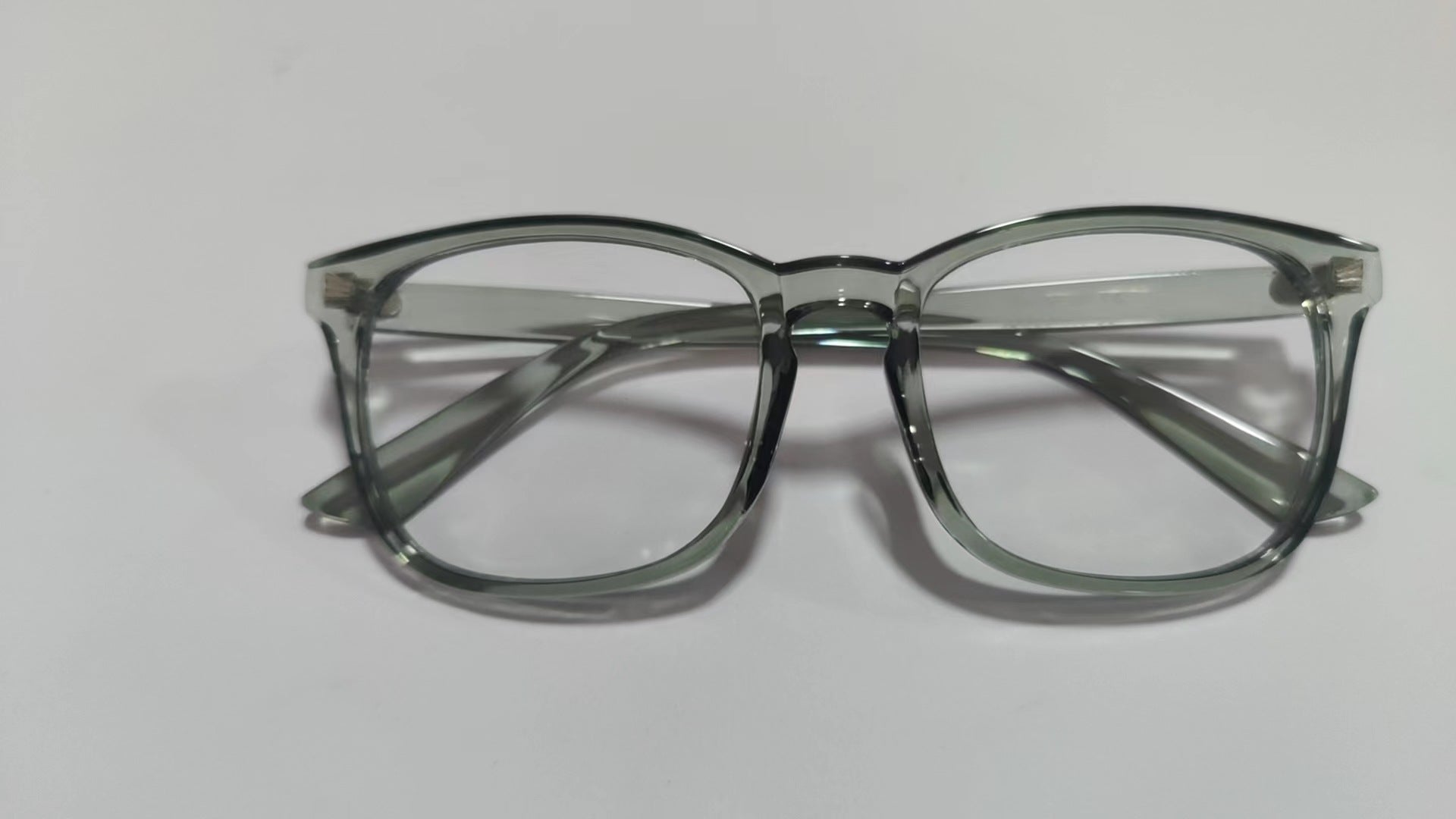 Anti-blue light glasses